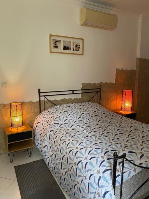Villa Serenice - F2 Au Calme, Climatise, Wifi Et Parking Gratuit Esterno foto
